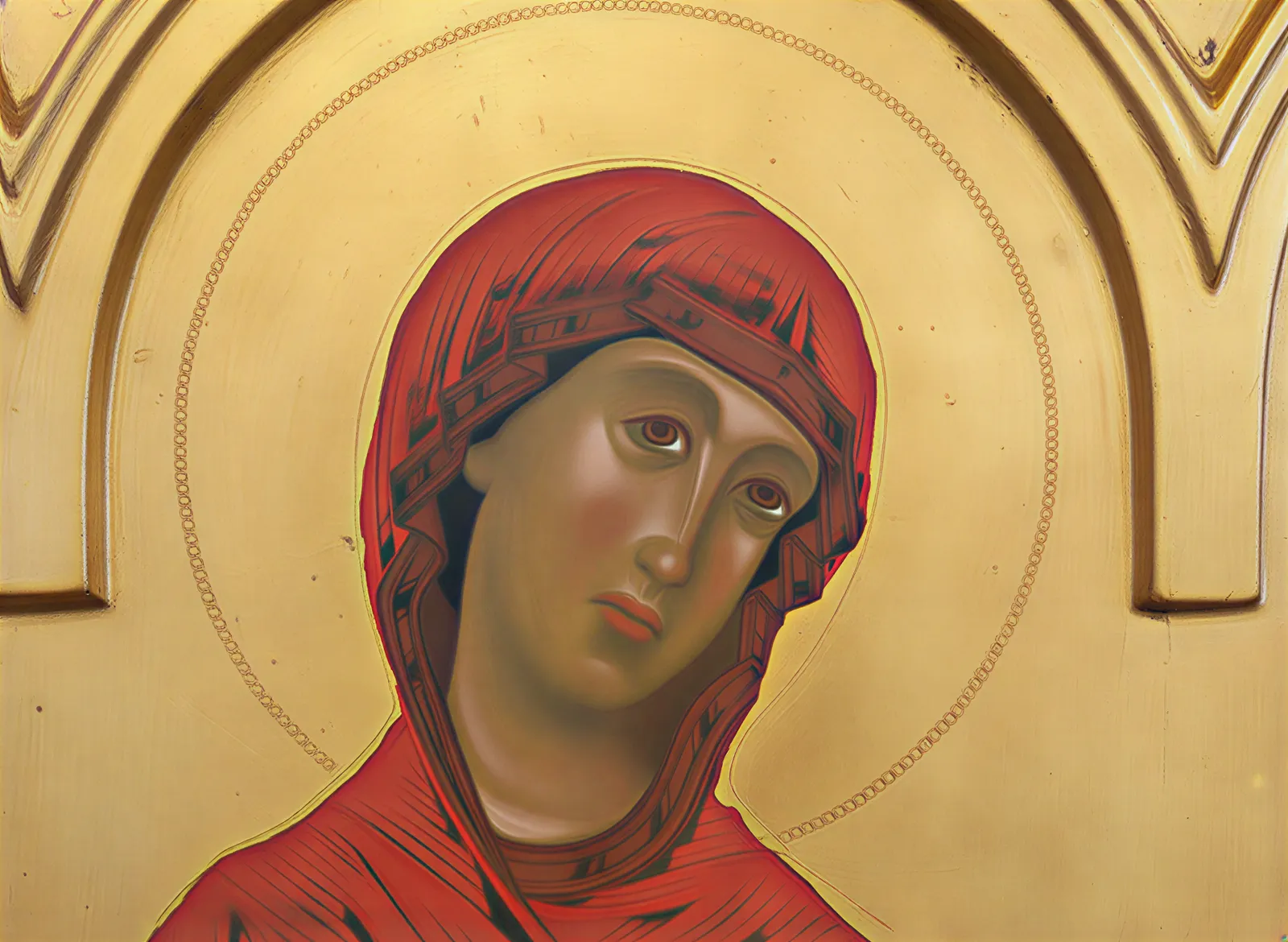 Vierge Rouge Éternelle